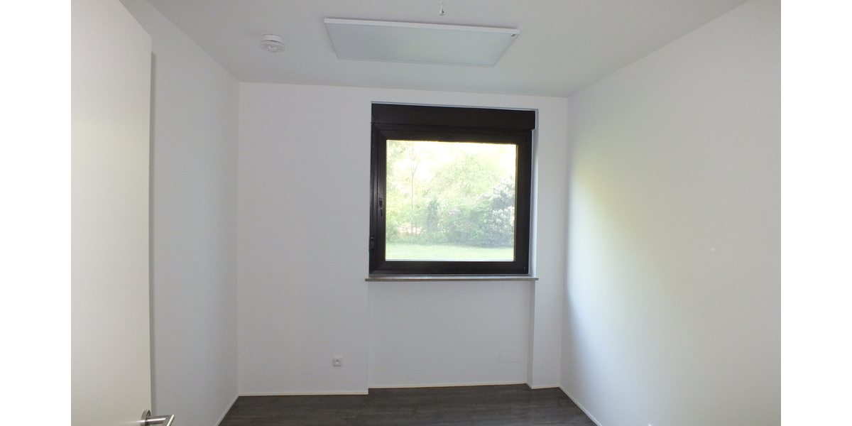 Barrierefreie 4 Zimmer Wohnung ca. 94m² Wohnfläche mit Balkon und Kfz-Stellplatz in Nauheim - Erdgeschoßwohnung Nauheim | Angebot:26366441