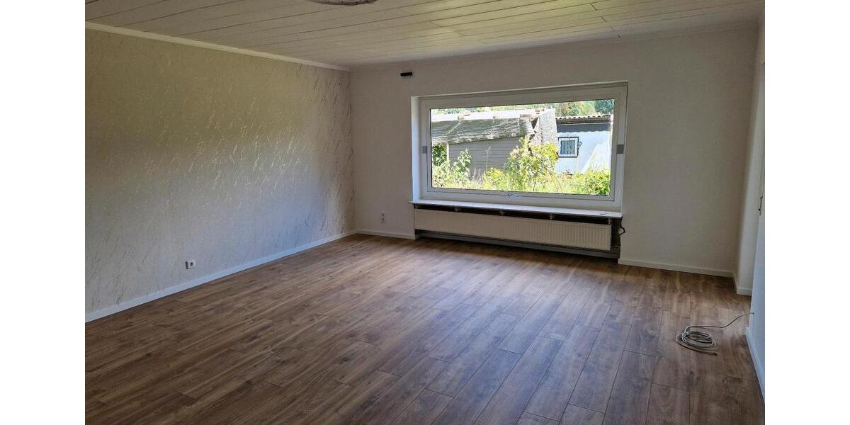 Erdgeschoßwohnung Fürth - 4 Zimmer, 107 m&sup2;, 1.400&euro; | Angebot:24841881