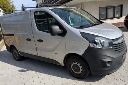 Opel Vivaro 197.000 km 6.900 &euro; Alsbach 64665