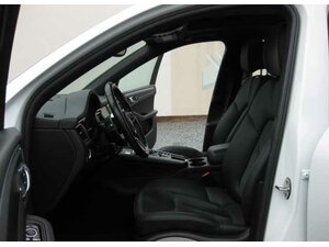 Porsche Macan PDK dt.Fzg. Top Ausst. 64.000 km 34.999 &euro; Biebesheim 64584