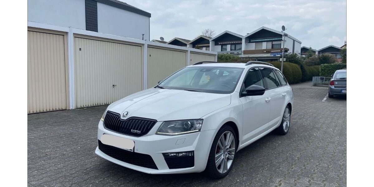 Skoda Octavia 190.000 km 11.400 &euro; Rüsselshein 65428