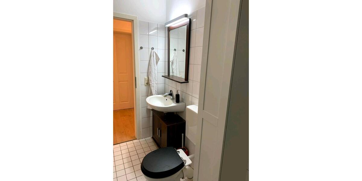 Etagenwohnung Frankfurt am Main Ostend - 2 Zimmer, 50 m&sup2;, 1.380&euro; | Angebot:25589182