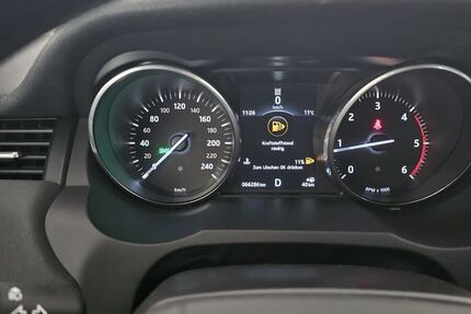 Land Rover Range Rover Evoque 67.000 km 22.500 &euro; Offenbach 63073