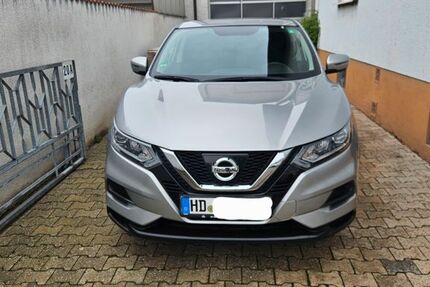 Nissan Qashqai 83.000 km 12.900 &euro; Laudenbach 69514