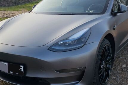 Tesla Model 3 47.852 km 36.700 &euro; Dietzenbach 63128