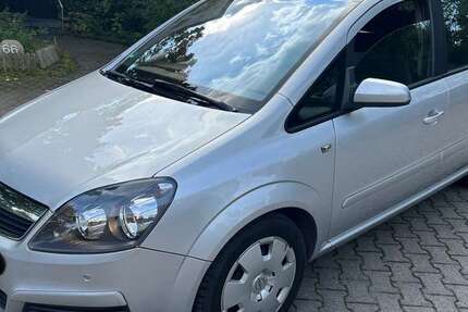 Opel Zafira 179.000 km 2.850 € Offenbach 63069