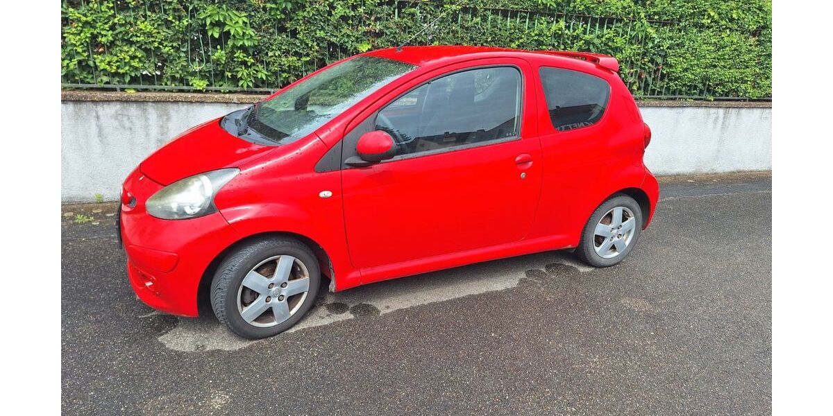 Toyota Aygo (X) 165.000 km 1.350 &euro; Weiterstadt 64331