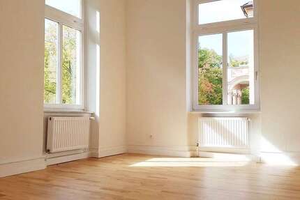 Wohnung Wiesbaden Mitte - 5 Zimmer, 134 m&sup2;, 1.450&euro; | Angebot:26943856