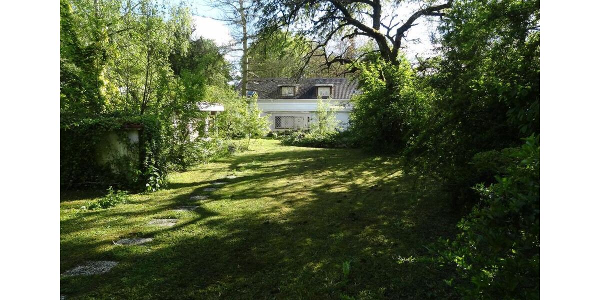 Einfamilienhaus Frankfurt am Main Sossenheim - 14 Zimmer, 320 m&sup2;, 1.850.000&euro; | Angebot:26918833