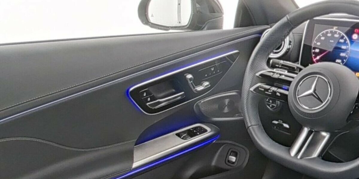 Mercedes-Benz CLE 300 4M Coupé AMG PREMIUM PLUS-STANDHEIZUNG 12.693 km 61.790 &euro; Groß-Umstadt 64823