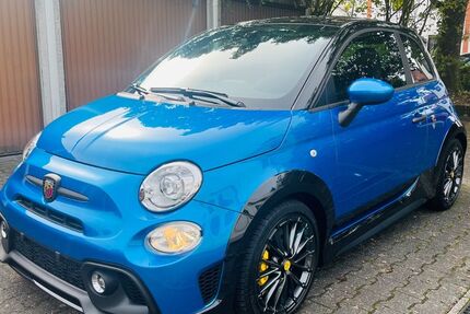 Abarth 695 5.611 km 31.990 &euro; Obertshausen 63179