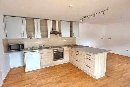 Haus Griesheim - 4 Zimmer, 154 m&sup2;, 2.050&euro; | Angebot:26153608