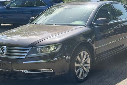VW Phaeton 88.899 km 15.555 &euro; Rüsselsheim 65428