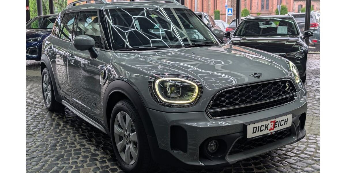 Mini Countryman SE (Cooper) 23.819 km 26.980 &euro; Dieburg 64807