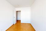 Etagenwohnung Frankfurt am Main Niederrad - 4 Zimmer, 107 m&sup2;, 1.740&euro; | Angebot:25574961