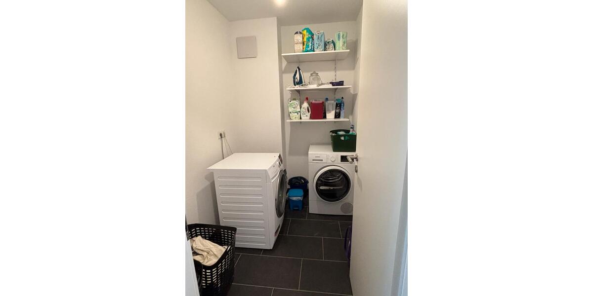 Reihenhaus Rüsselsheim am Main - 6 Zimmer, 144 m&sup2;, 2.300&euro; | Angebot:26536363