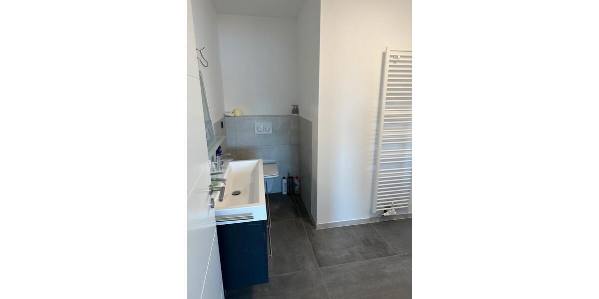 Einfamilienhaus Rodgau - 4 Zimmer, 170 m&sup2;, 1.690&euro; | Angebot:25479982