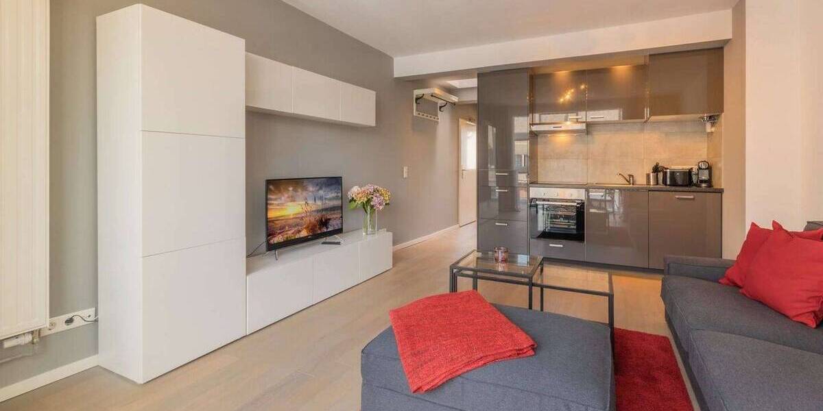 Etagenwohnung Frankfurt am Main Bahnhofsviertel - 2 Zimmer, 55 m&sup2;, 1.695&euro; | Angebot:24025853
