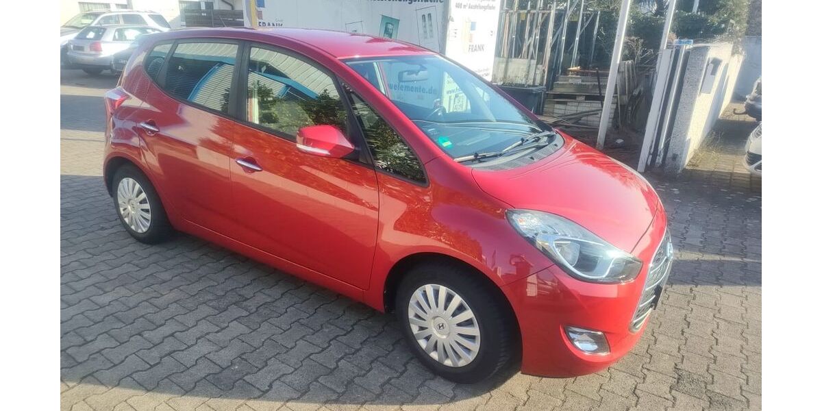 Hyundai ix20 81.850 km 7.999 &euro; Rödermark 63322