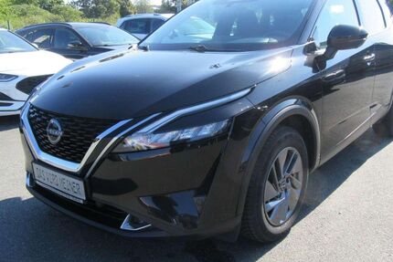 Nissan Qashqai 85.000 km 19.890 € Gernsheim 64579