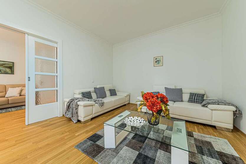 Wohnung zum Mieten in Frankfurt 3.050 € 123 m²