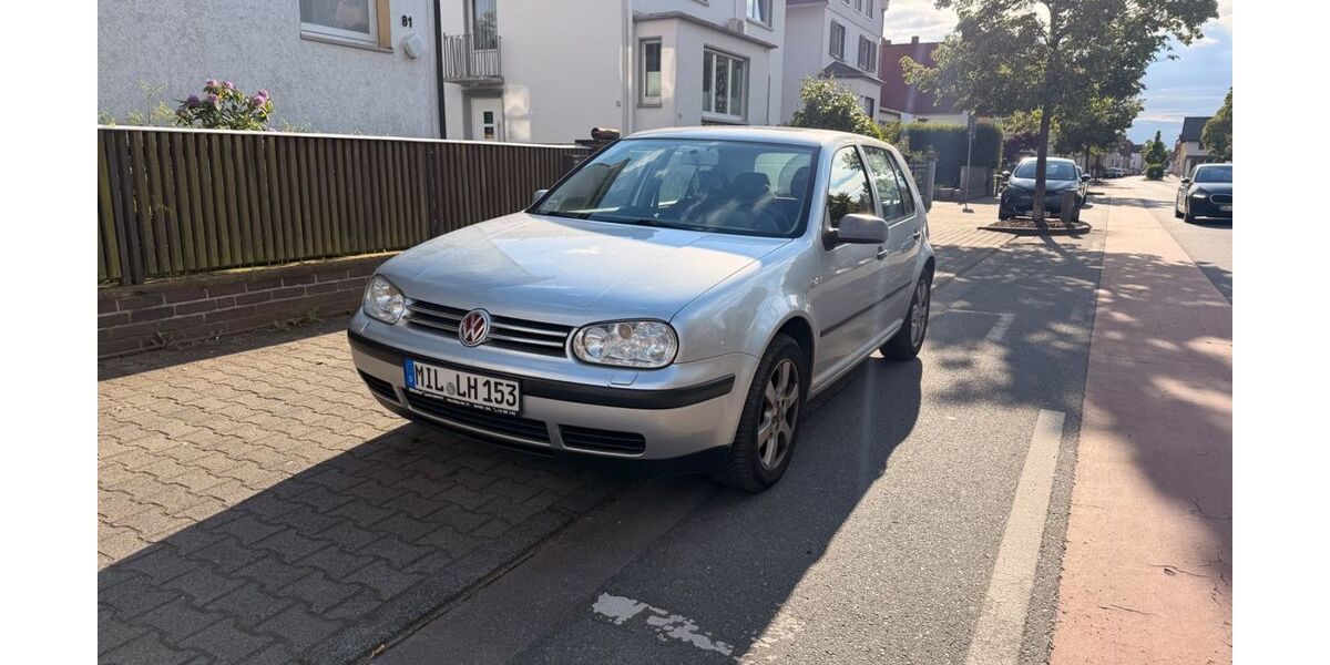 VW Golf 178.000 km 4.500 &euro; Erzhausen 64390
