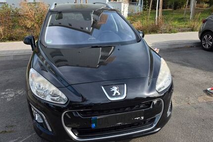 Peugeot 308 76.000 km 3.500 &euro; Darmstadt 64295