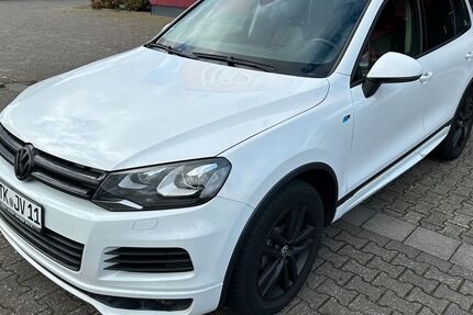 VW Touareg 244.852 km 13.999 &euro; Frankfurt/Main 65933