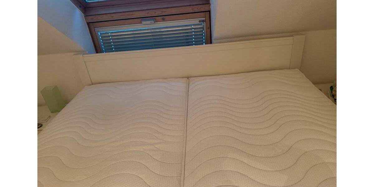 Dachgeschoßwohnung Flörsheim am Main - 3 Zimmer, 75 m&sup2;, 1.300&euro; | Angebot:25902152