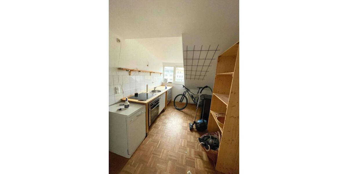 Etagenwohnung Frankfurt am Main Westend-Nord - 2 Zimmer, 61 m&sup2;, 1.010&euro; | Angebot:26875386