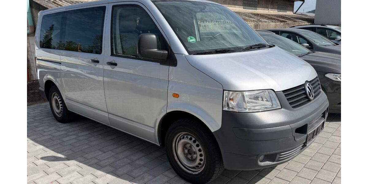 VW T5 Transporter 161.000 km 5.950 &euro; Alsbach 64665