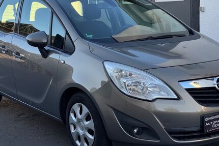 Opel Meriva 129.000 km 2.980 &euro; Dietzenbach 63128