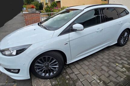 Ford Focus 134.139 km 6.500 € Darmstadt 64293