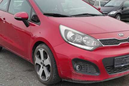 Kia Rio 132.999 km 3.999 &euro; Bickenbach 64404
