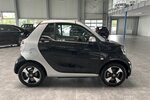 Smart ForTwo EQ CABRIO EXCLUSIVE-22KW-RÜCKFAHRKAMERA 13.660 km 18.199 € Groß-Umstadt 64823