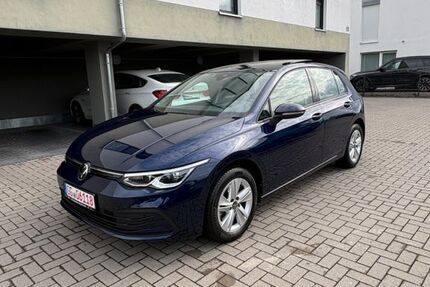 VW Golf 40.649 km 17.990 &euro; Büttelborn 64572