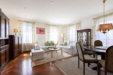 Wohnung zum Mieten in Frankfurt am Main 2.260 € 114 m² 3 zimmer