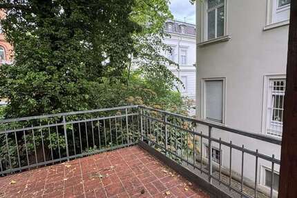 Haus zum Mieten in Wiesbaden 1.200 € 75 m²