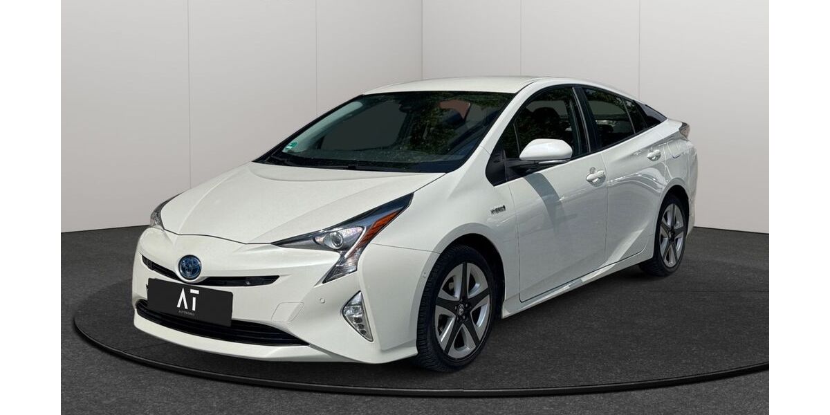Toyota Prius 107.629 km 14.490 &euro; Frankfurt am Main 65933