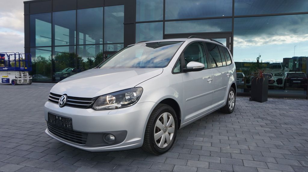 VW Touran 90.000 km 11.985 &euro; Dietzenbach 63128