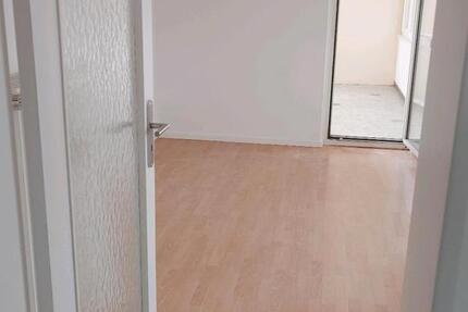 Wohnung Offenbach am Main Buchrain - 2 Zimmer, 55 m&sup2;, 950&euro; | Angebot:25393334