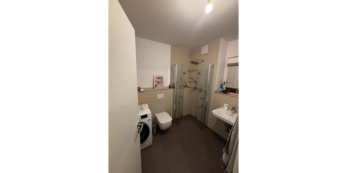 Etagenwohnung Frankfurt am Main Ostend - 2 Zimmer, 45 m&sup2;, 1.150&euro; | Angebot:25329547