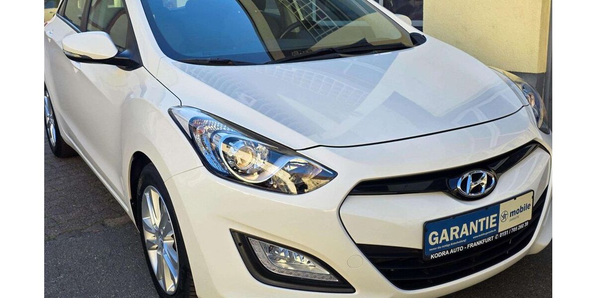 Hyundai i30 97.000 km 8.900 &euro; Frankfurt am Main 60529