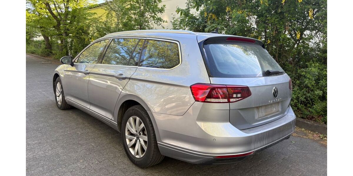 VW Passat 261.003 km 11.781 &euro; Frankfurt am Main 60389