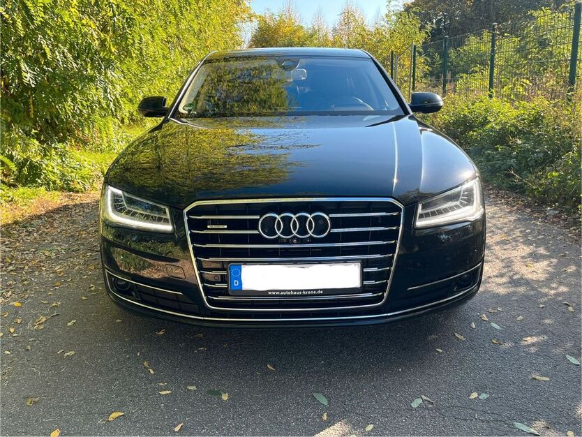 Audi A8 194.000 km 25.900 € Rüsselsheim 65428