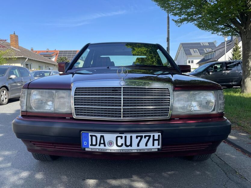 Mercedes-Benz 190 106.077 km 18.000 € Seeheim-Jugenheim 64342