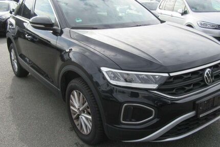 VW T-Roc 17.000 km 20.890 &euro; Gernsheim 64579