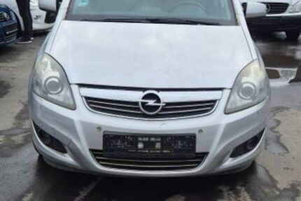 Opel Zafira 210.000 km 2.900 &euro; Frankfurt am Main 60326