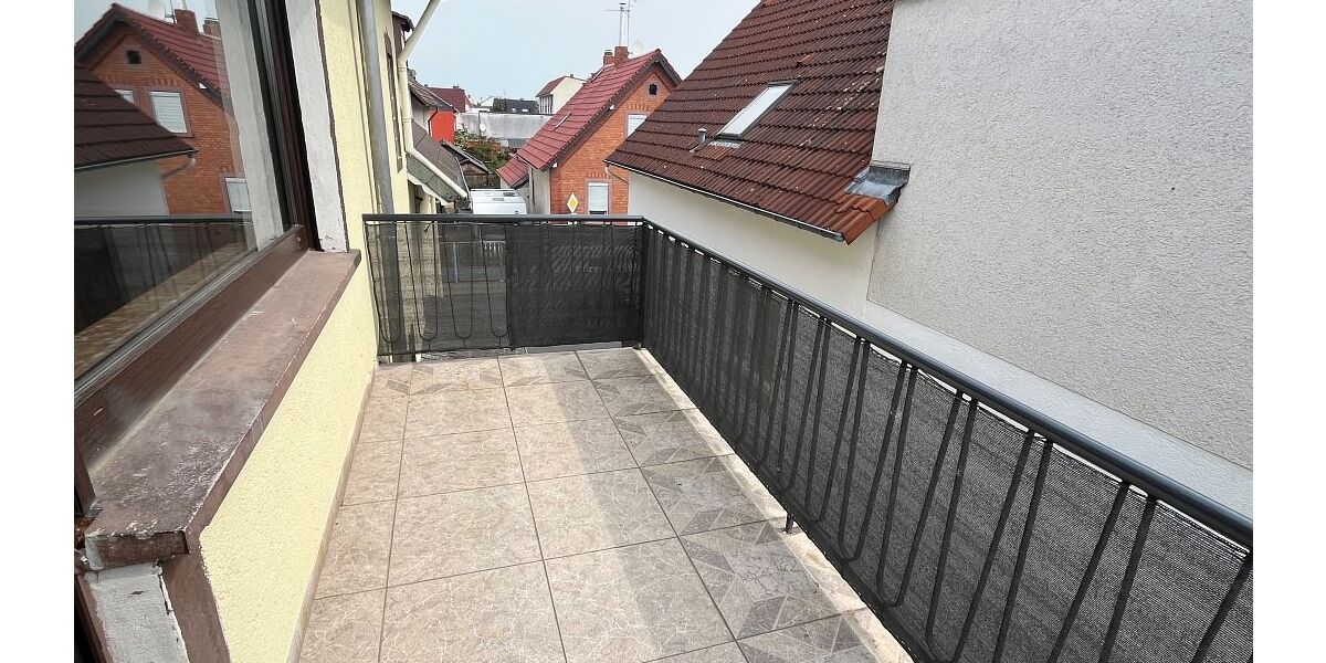 Großzügiges Anwesen mit vielseitigen Nutzungsmöglichkeiten im Herzen von Erzhausen zimmer