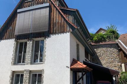Haus Bensheim - 2.5 Zimmer, 135 m&sup2;, 1.250&euro; | Angebot:26179728